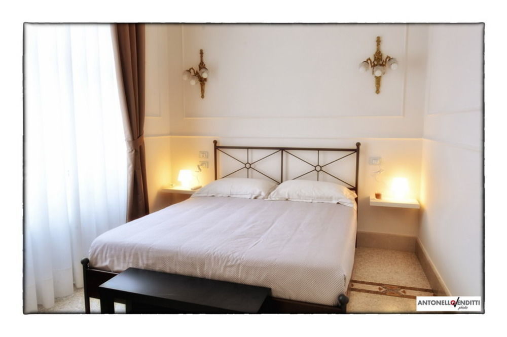 Palazzo Liguori Bed and Breakfast Cava deʼ Tirreni Εξωτερικό φωτογραφία