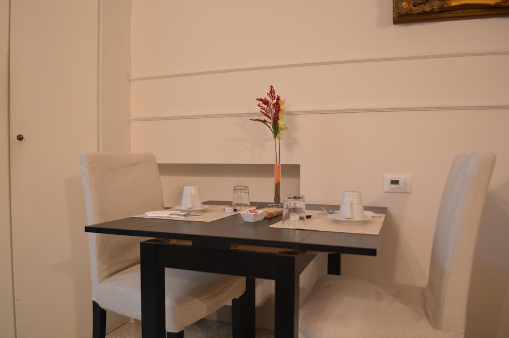Palazzo Liguori Bed and Breakfast Cava deʼ Tirreni Εξωτερικό φωτογραφία