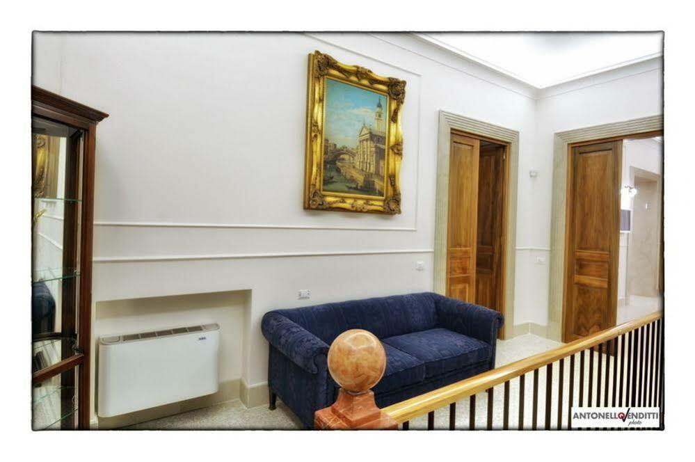 Palazzo Liguori Bed and Breakfast Cava deʼ Tirreni Εξωτερικό φωτογραφία